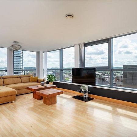 Leeds Most Stunning Penthouse! - Sleeps 8アパートメント エクステリア 写真