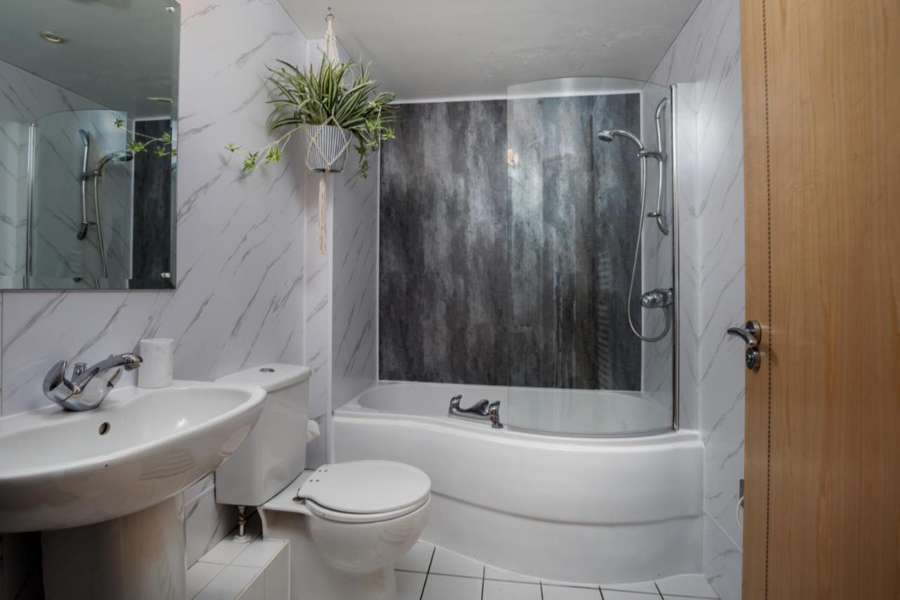Leeds Most Stunning Penthouse! - Sleeps 8アパートメント エクステリア 写真