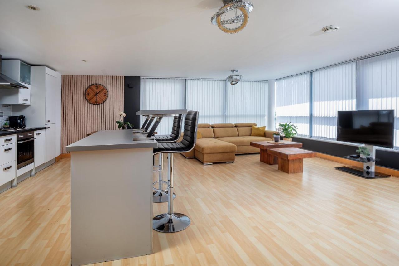 Leeds Most Stunning Penthouse! - Sleeps 8アパートメント エクステリア 写真