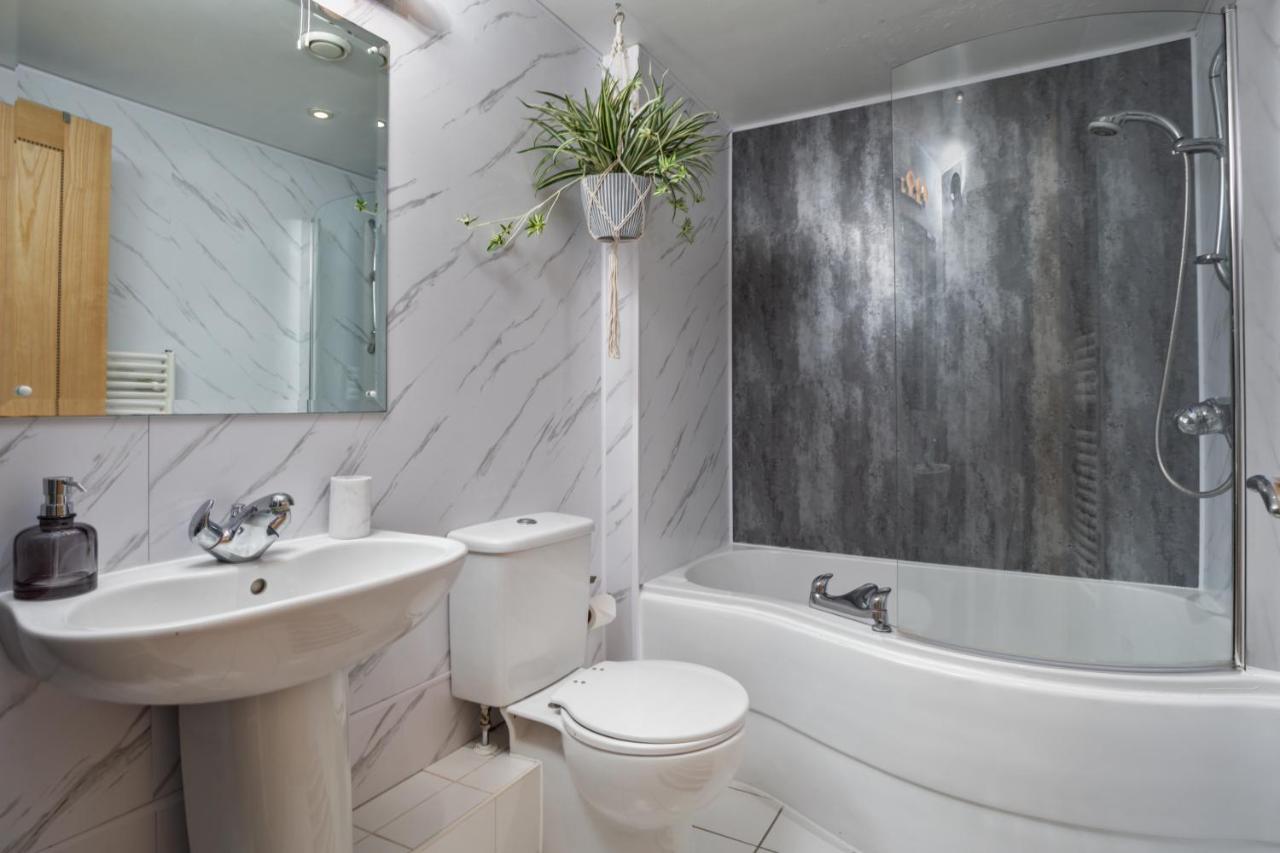 Leeds Most Stunning Penthouse! - Sleeps 8アパートメント エクステリア 写真